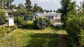 404 49 Avenue E Claresholm