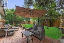 168 Oakcliffe Place SW Calgary