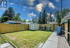 7325-7327 37 Avenue NW Calgary