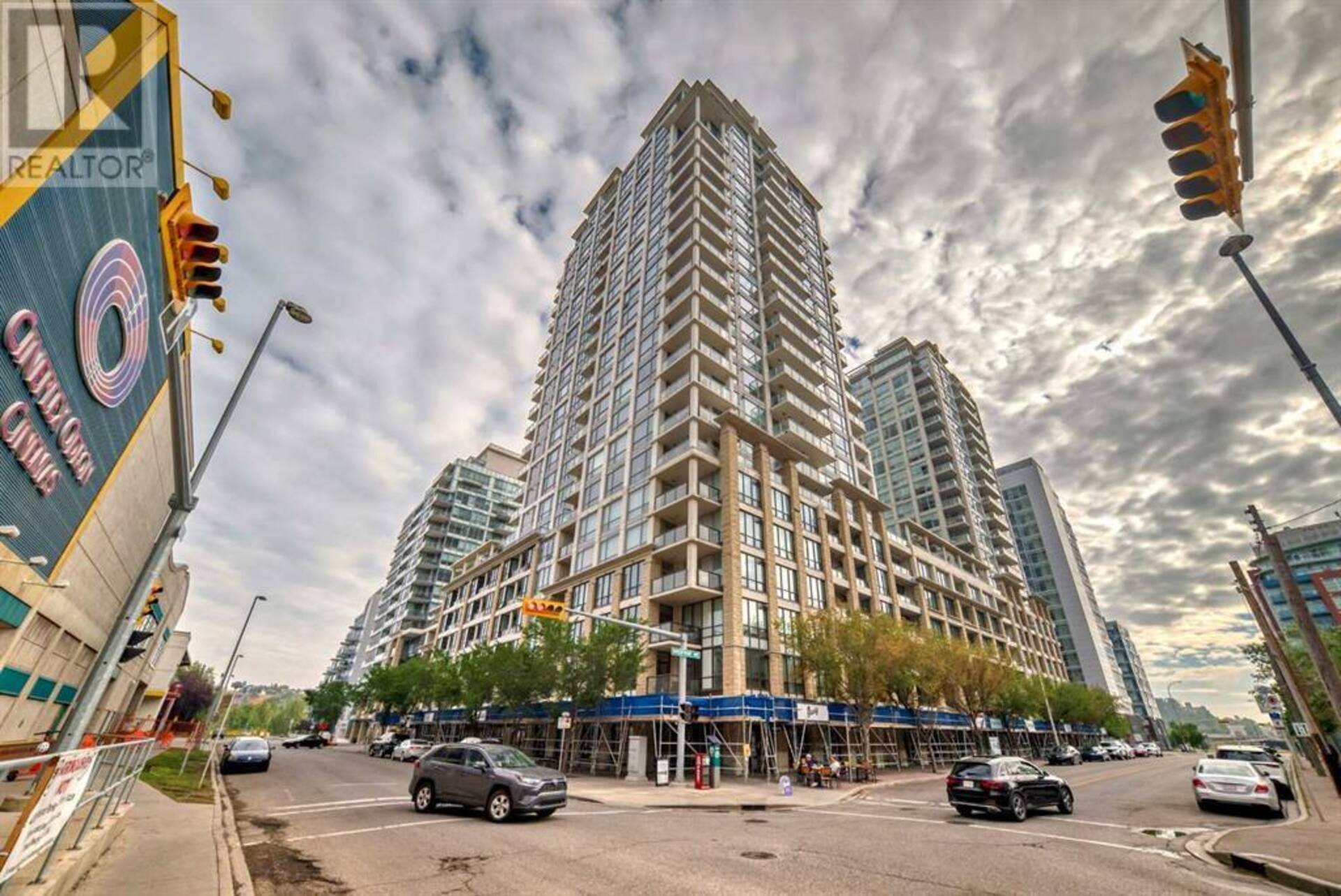 1528, 222 Riverfront Avenue SW Calgary