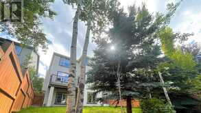 84 Aspen Hills AvenueClose Calgary