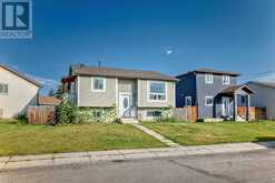 20 Castlebrook Road NE Calgary