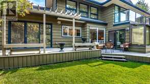 64 Willow Park Green SE Calgary