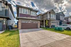 1365 Chinook Gate Green SW Airdrie