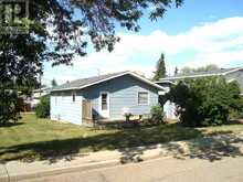 122 Trochu Avenue Trochu