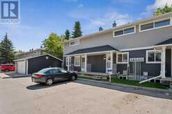 543 Regal Park NE Calgary