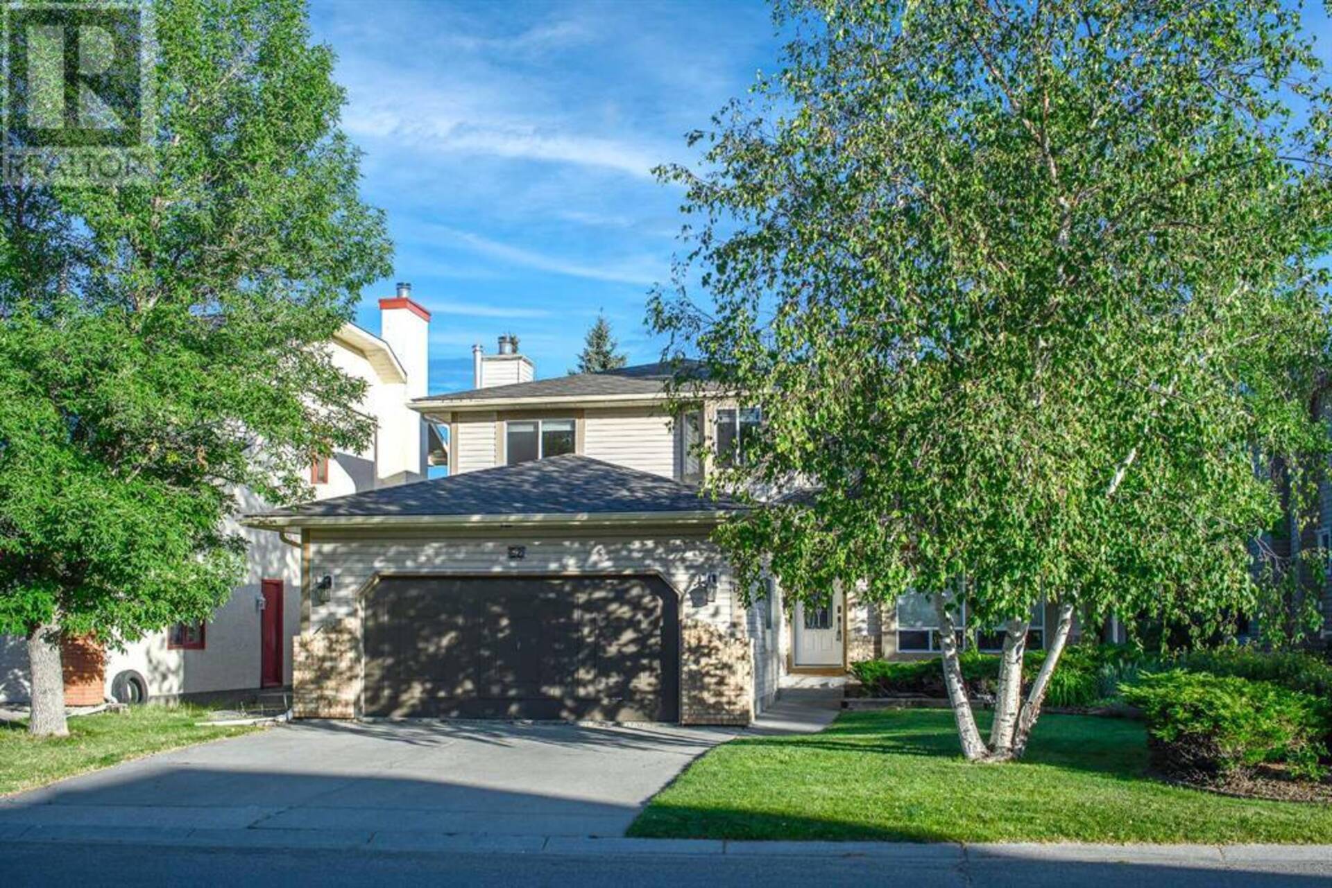 62 Edgebank Circle NW Calgary