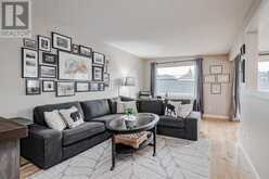 2, 2123 4 Avenue NW Calgary