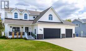 6215 Douglas Place Olds