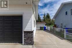 6215 Douglas Place Olds