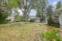 2207 Victoria Crescent NW Calgary