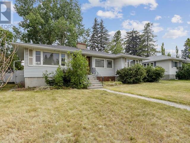 2207 Victoria Crescent NW Calgary Alberta