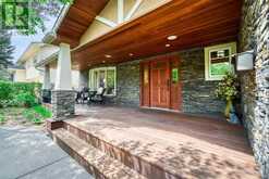 6948 Livingstone Drive SW Calgary