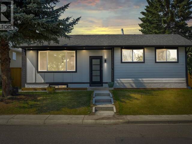 107 Penbrooke Close SE Calgary Alberta