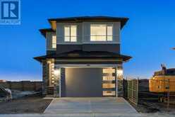 907 LANGHOLM Drive SE Airdrie