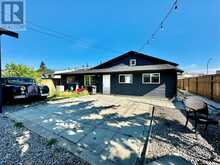 6403 35 Avenue NW Calgary