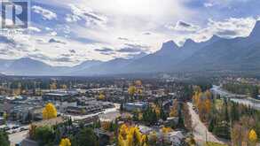 1005 9 Avenue Canmore