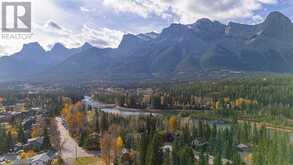 1005 9 Avenue Canmore