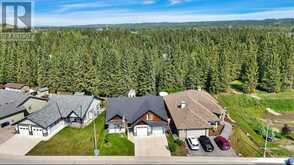 705 5 Street SW Sundre