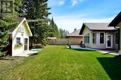 705 5 Street SW Sundre