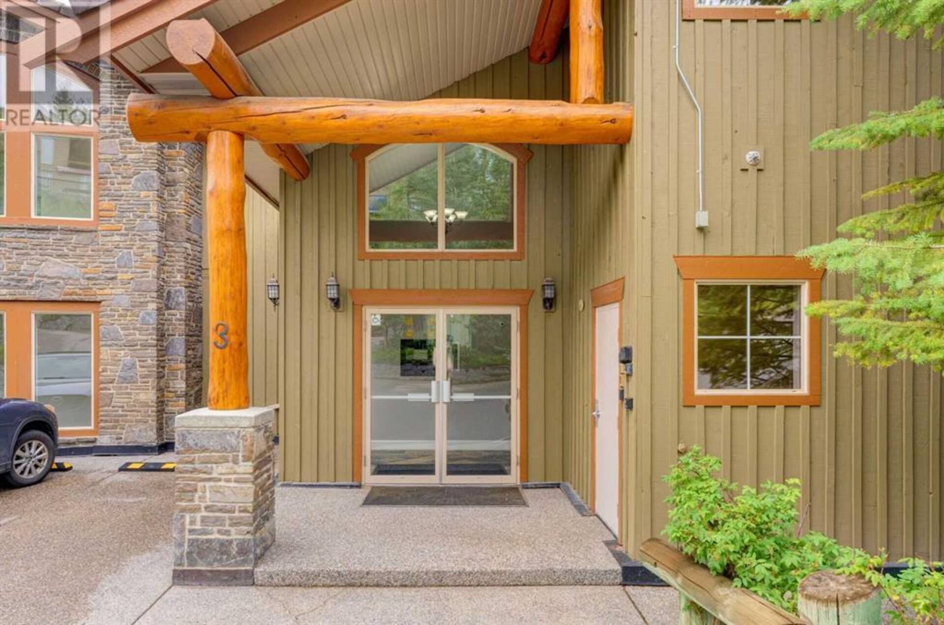 200, 3 Aspen Glen Canmore