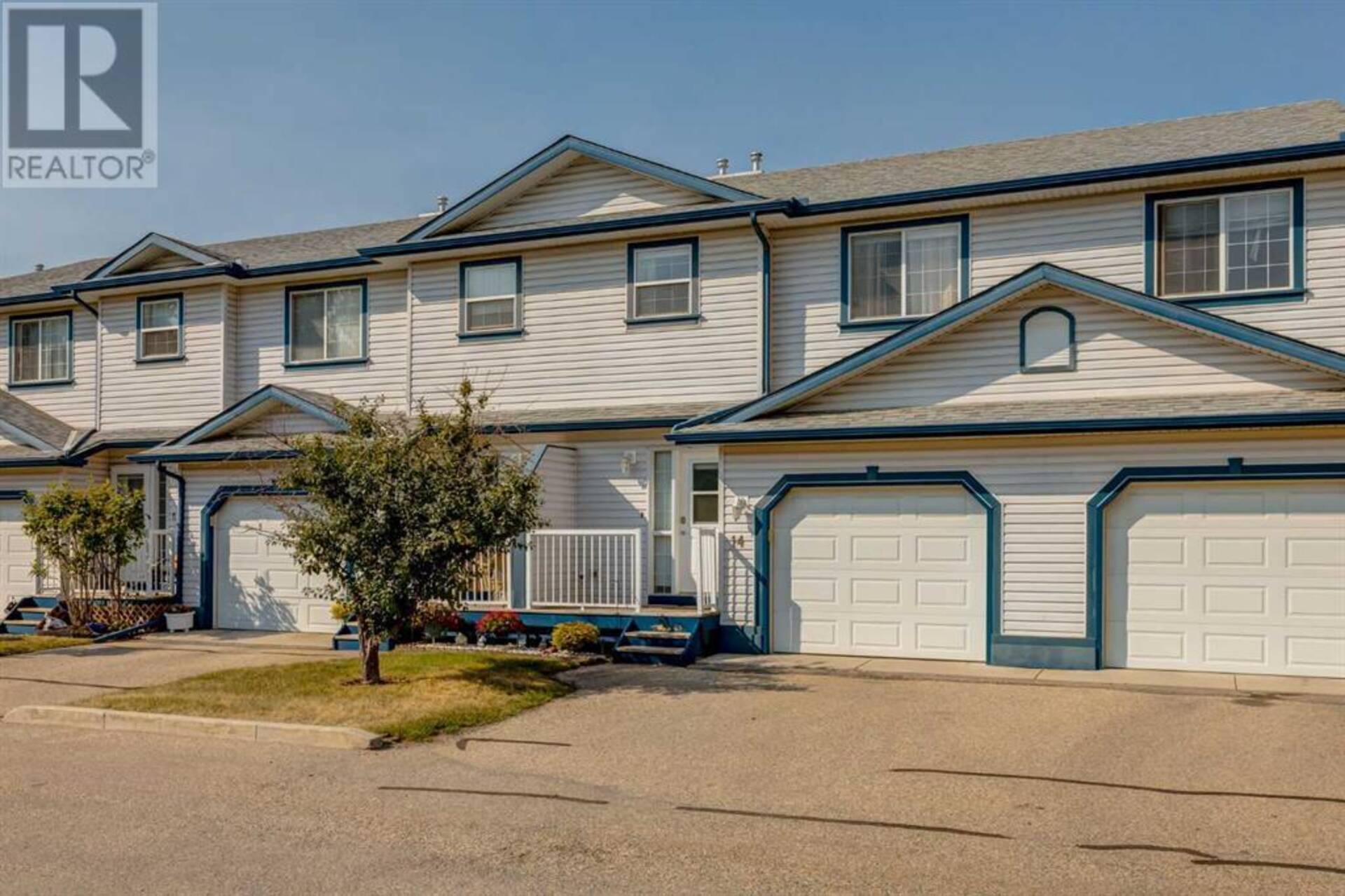 14, 33 Stonegate Drive NW Airdrie