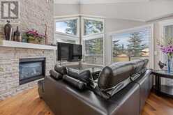 60 Cougar Ridge Landing SW Calgary