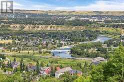 60 Cougar Ridge Landing SW Calgary