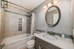 16 Rundlewood Bay NE Calgary