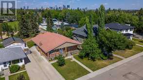 1612 48 Avenue SW Calgary