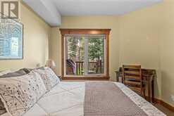 112, 175 Crossbow Place Canmore