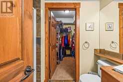 112, 175 Crossbow Place Canmore