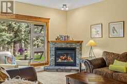 112, 175 Crossbow Place Canmore