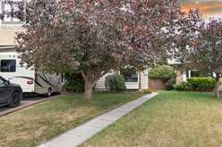 240 Doverglen Place SE Calgary