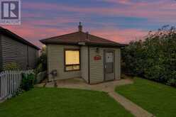 109 Thomson Avenue NE Calgary