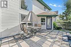 227 Lakeview Cove Chestermere