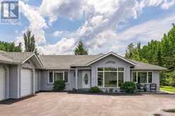 4 Silvertip Drive Rural Foothills