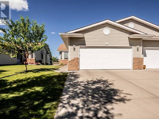 901 Riverside Drive NW High River Alberta