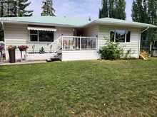 126 4 Avenue SE High River