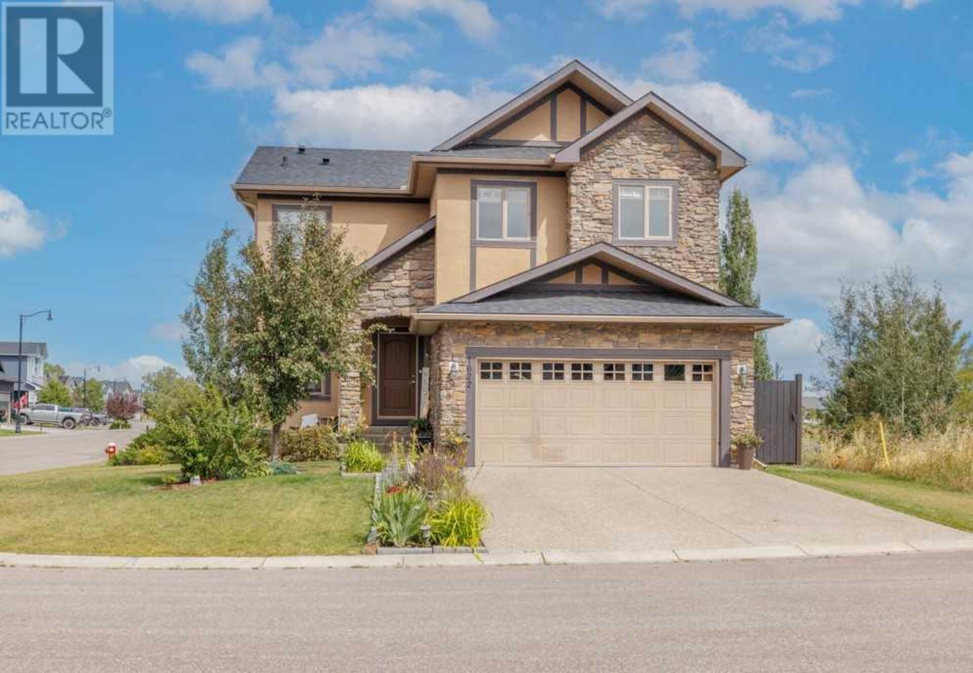 1622 Montrose Terrace SE High River