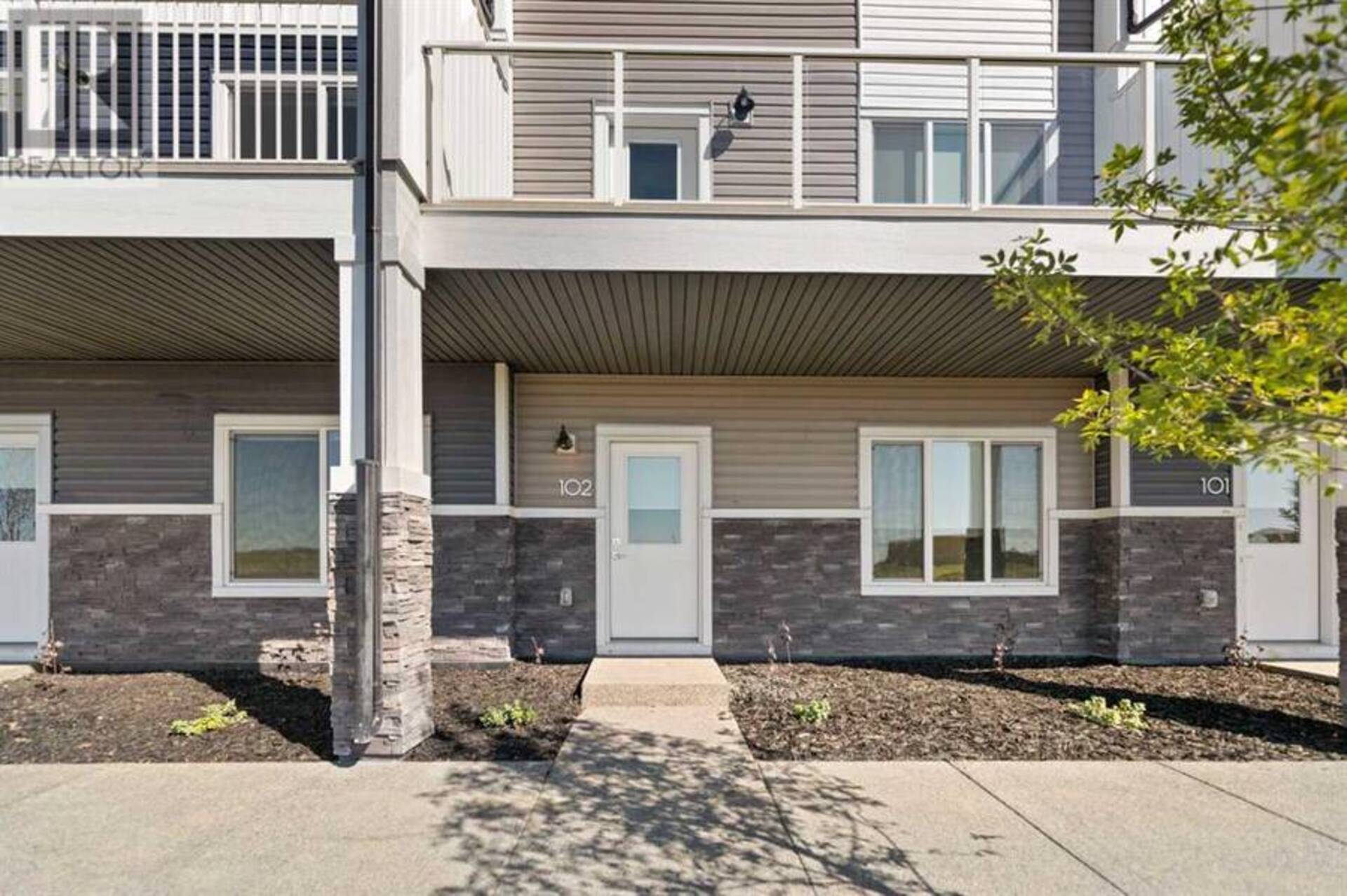 102, 280 Chelsea Road Chestermere