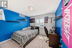 572 Chinook Gate Square SW Airdrie