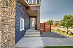 572 Chinook Gate Square SW Airdrie