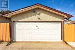 3815 14 Avenue NE Calgary