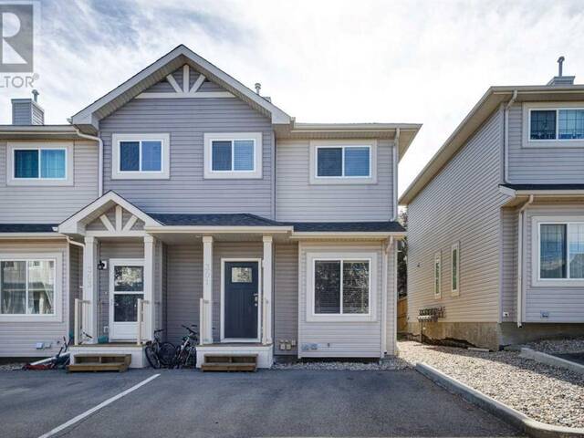 301 Strathaven Mews Strathmore Alberta