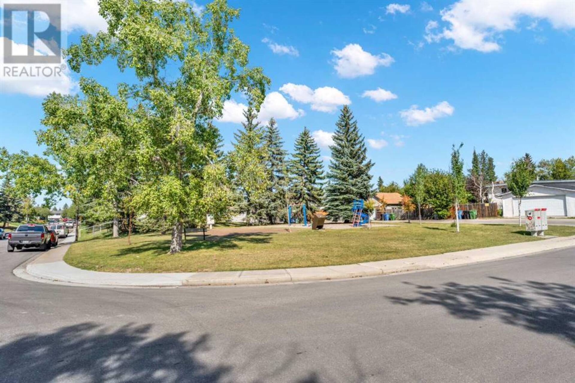 135 Rundleview Drive NE Calgary