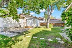 135 Rundleview Drive NE Calgary