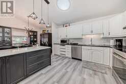 178 Oakbriar Close SW Calgary