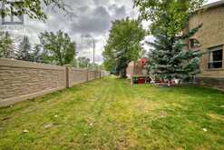 178 Oakbriar Close SW Calgary