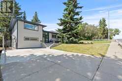 1123 14 Street NW Calgary